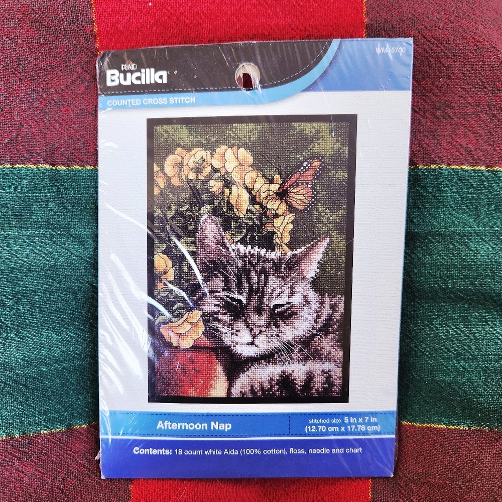 Bucilla Counted Cross Stitch Kit Tabby 'Cat Nap' Flowers 5x7 Stocking Stuffer